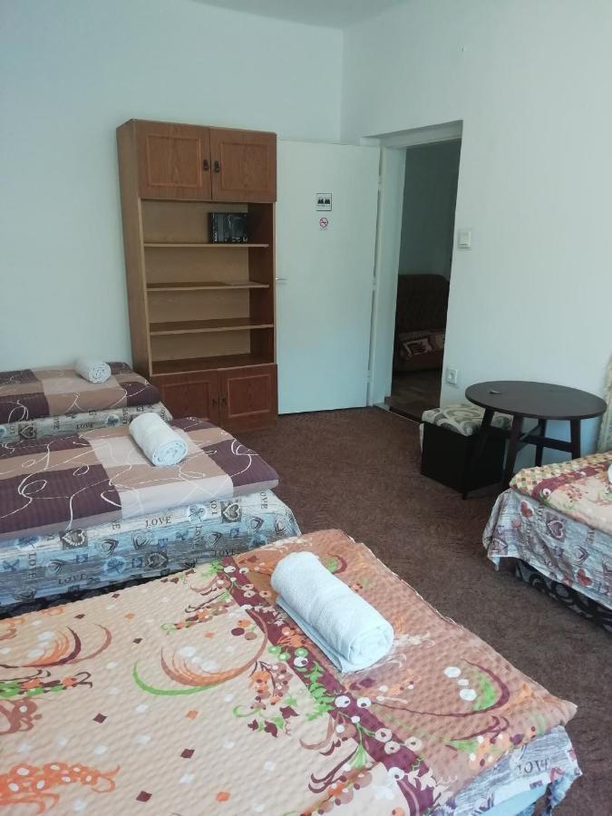 Privat Szallas Miskolctapolca Hotel Екстериор снимка